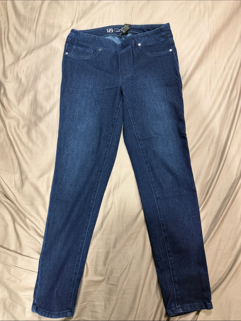 Diane Gilman Women's Jeans in Dark Blue Denim